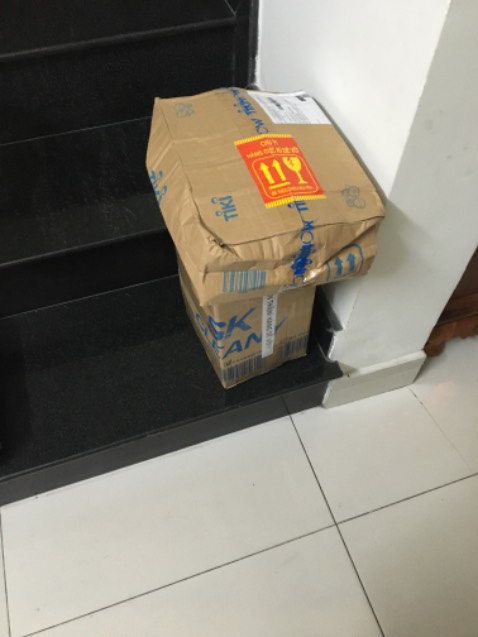 Date còn gần 2 năm, đóng gói kỹ, giao từ hà nội mà cực nhanh, giá rẻ hơn sthi 10k! Dùng rồi, thơm nhẹ nhàng ko bị hôi mùi dầu ăn như thường