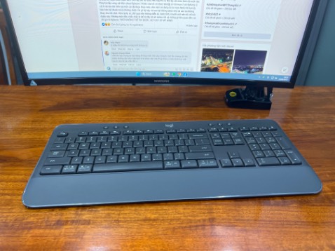 Cảm ơn shop đã giao hàng cho mình với tốc độ bàn thờ nhé, mình rất ưng ý. Mọi người nên mua bàn phím này nhé, xài ok lắm. Cảm ơn shop đã giao hàng cho mình với tốc độ bàn thờ nhé, mình rất ưng ý. Mọi người nên mua bàn phím này nhé, xài ok lắm.