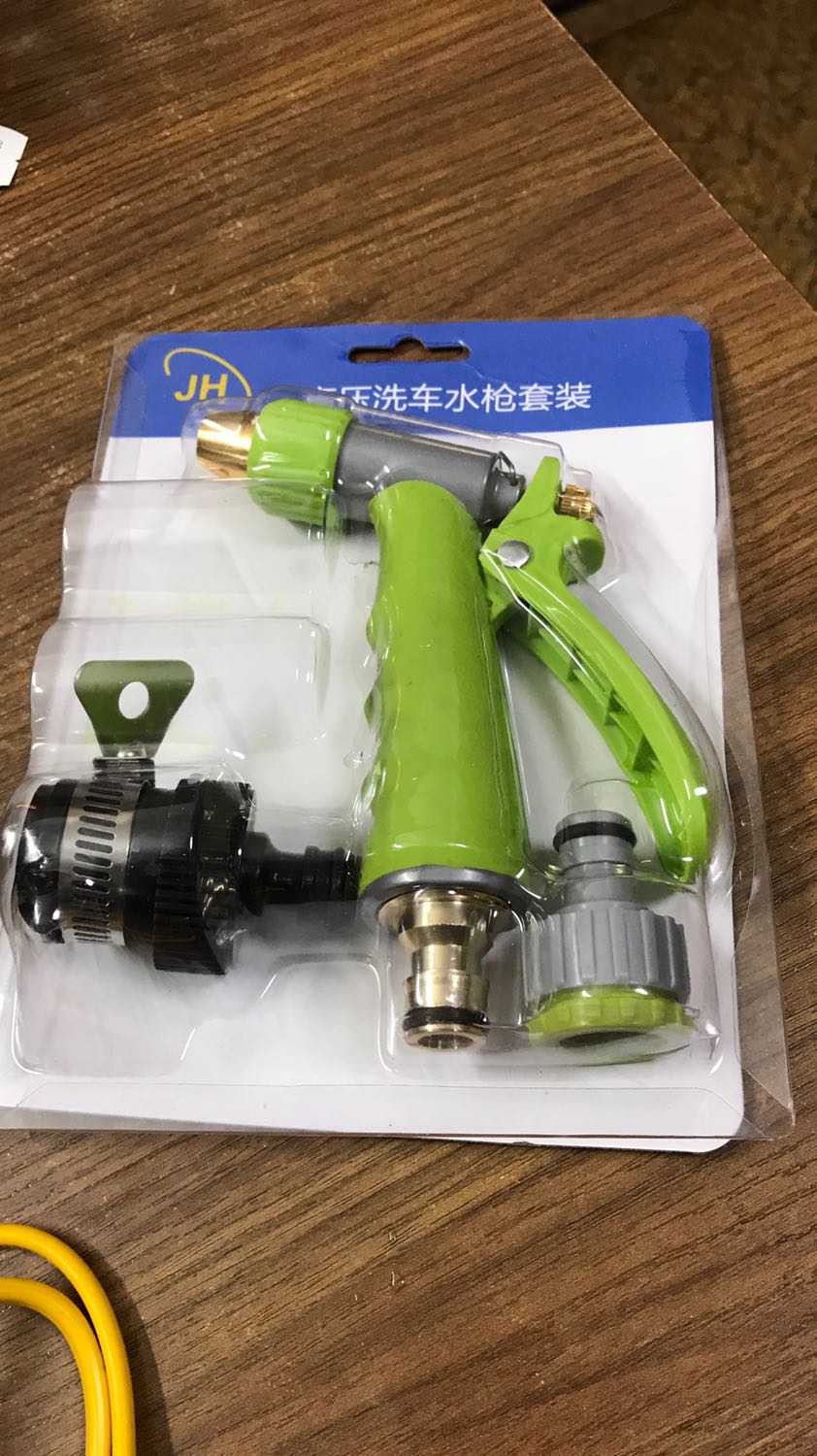 Mua để lấy mấy cái khớp nối , vòi thì tưới cây ok chứ rửa xe thì yếu.