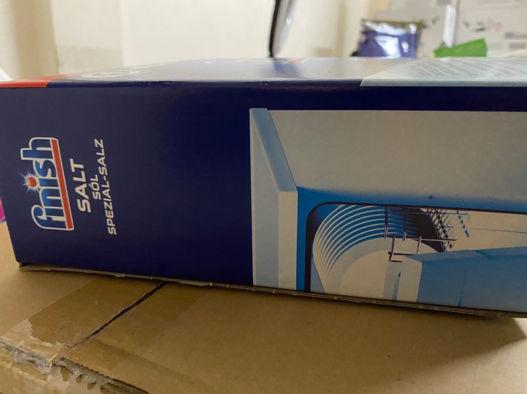 Hộp to lắm luôn, bên trong chia 2 túi riêng nên không lo bị hỏng, mua hộp to tiện mà lại rẻ, sẽ quay lại ủng hộ shop Hộp to lắm luôn, bên trong chia 2 túi riêng nên không lo bị hỏng, mua hộp to tiện mà lại rẻ, sẽ quay lại ủng hộ shop