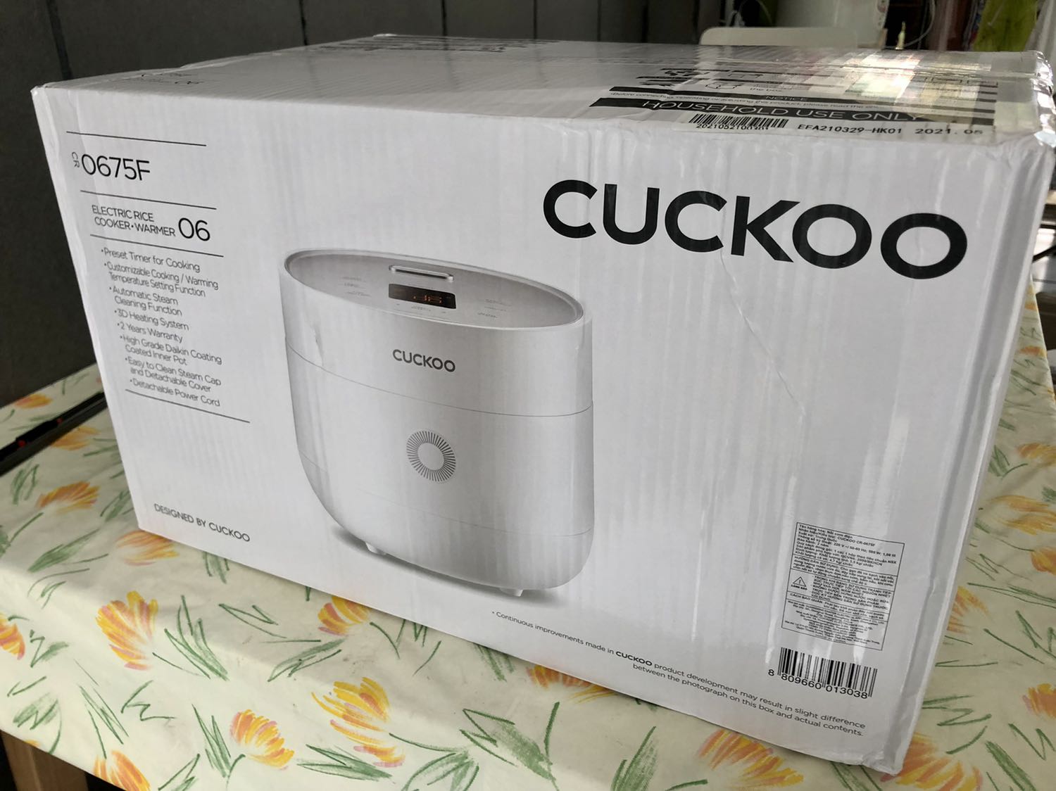 Nồi thiết kế rất đẹp, hoàn thiện khá, nấu cơm ngon, giữ ấm tốt. Tuy nhiên hướng dẫn tiếng Việt chưa đầy đủ, xài bữa giờ vẫn chưa hiểu rõ hết các chức năng. À không thấy phiếu bảo hành nữa, lỡ hư không biết làm sao.