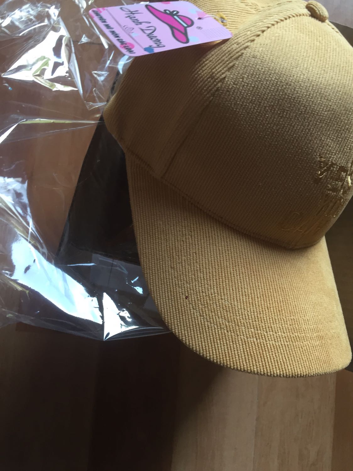 Chất lượng oklaaan lắm nha mn ạ. Shop giao hơi lâu chút nhưng mà chất lượng 10đ luôn nha ??