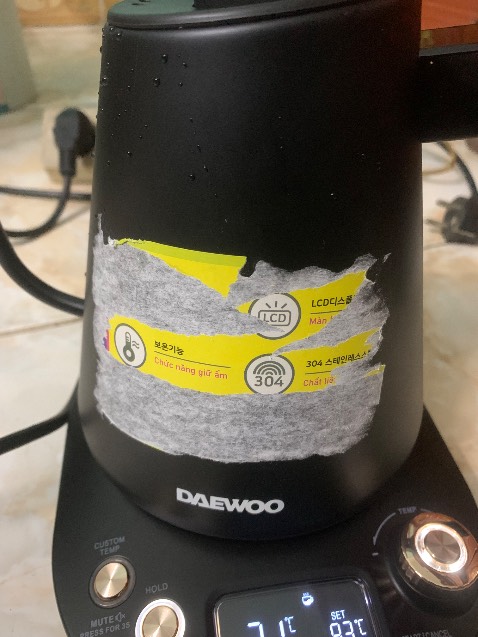 Tuyệt. Bóc cái tem bị dính tèm lem