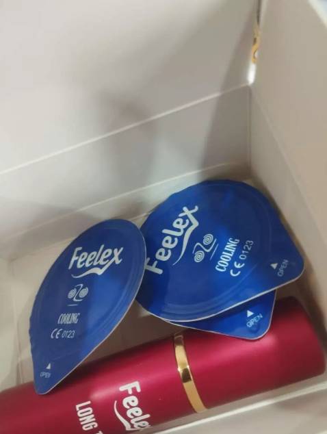 Hình ảnh và video không liên quan lắm
Shop rất tế nhị che tên sp
Hàng dùng rất oke
Mỏng - mát- thích
Giá rẻ