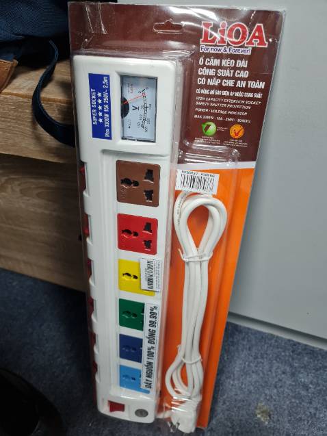 Nhìn bên ngoài to, chưa sử dụng, không biết có ổn không.