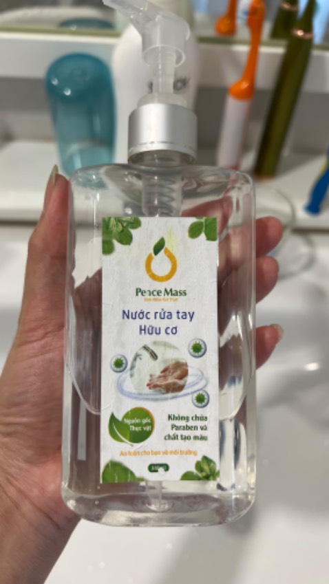 Hài lòng mùi thơm dịu nhẹ, rửa sạch tay Hài lòng mùi thơm dịu nhẹ, rửa sạch tay