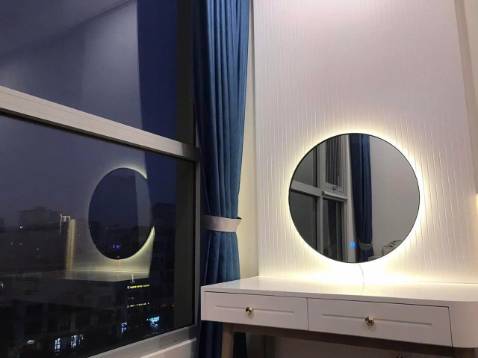 Shop tư vấn nhiệt tình, giao hàng nhanh, sản phẩm đẹp, chất tốt nhé, sẽ ủng hộ shop