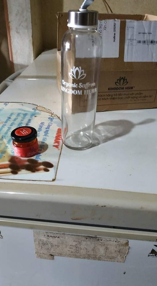 sản phẩm đóng gói chắc chắc, cẩn thận, được tặng thêm quà rất đáng mua