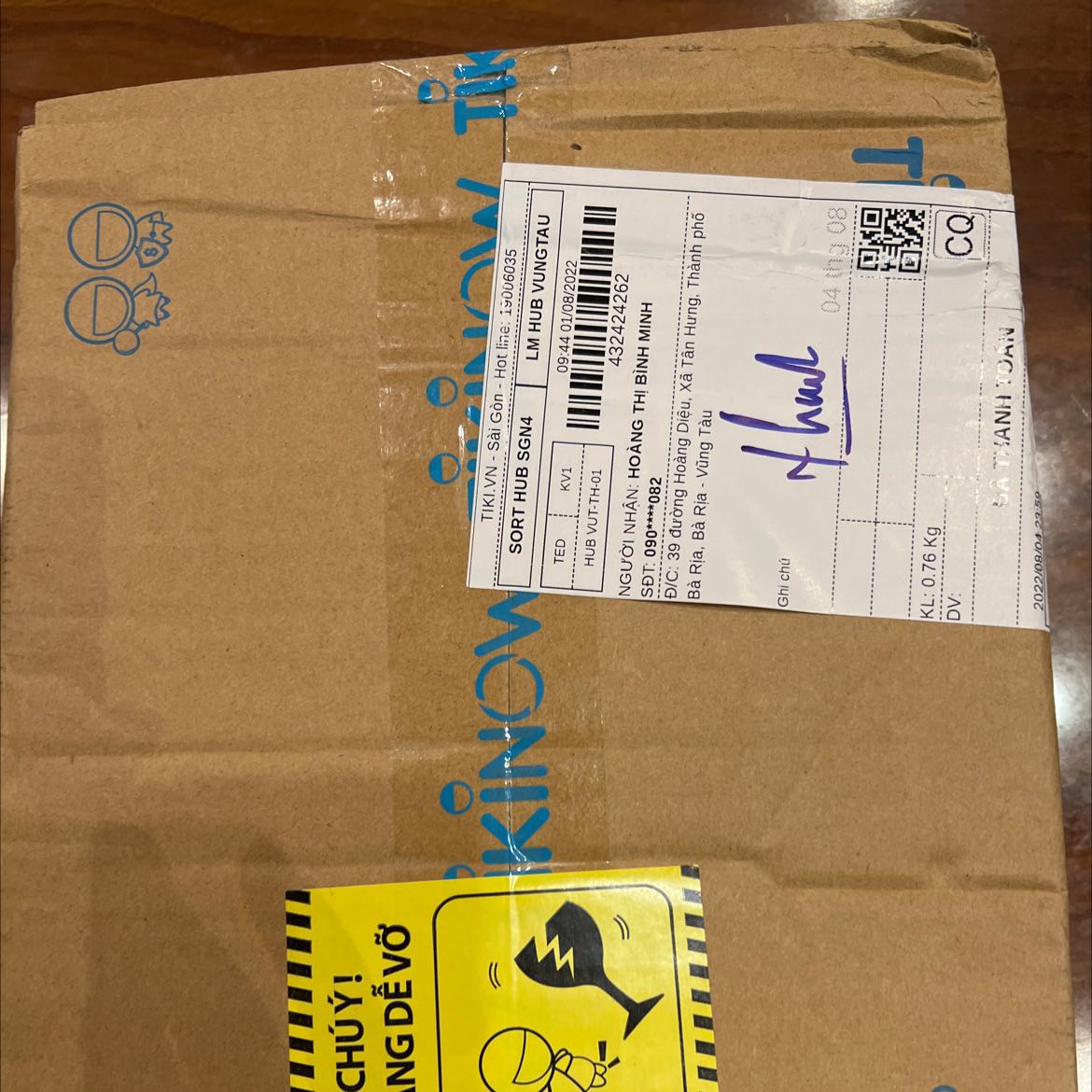 Sản phẩm đẹp, dễ sử dụng. Shop đóng gói rất cẩn thận. Hài lòng lắm. Sẽ ủng hộ tiếp.