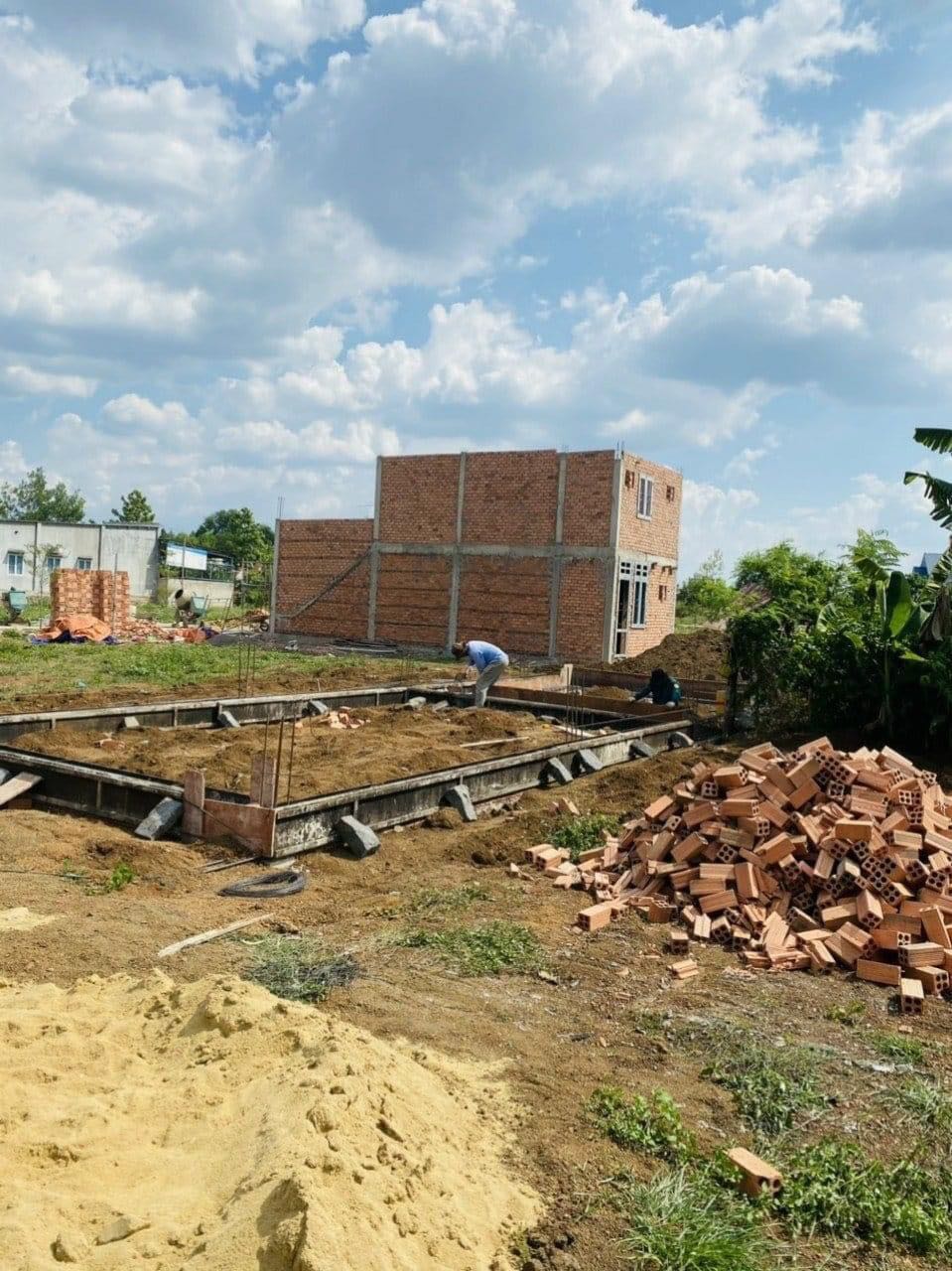 Bán đất Sông Trầu TX Trảng Bom Đồng Nai
gần KCN Bàu Xéo
Lh *** tỷ thổ cư 118m