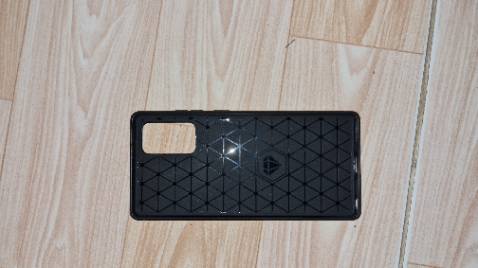 Ốp lưng đẹp chắc. Giao hàng nhanh. Ốp bao quanh viền màn hình viền cam nhô lên để b.vệ phần cam. Ốp chất lượng tốt nhưng 100k mà đóng gói khá sơ sài