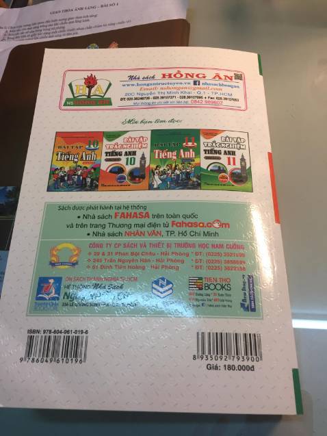 sách còn mới tinh, đóng gói rất cẩn thận, mực in rõ nét, không bị rách, nhòe hay thiếu trang. Cảm ơn shop rất nhiều ạ