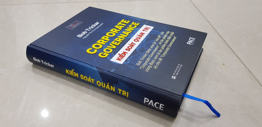 Rất hài lòng. Sản phẩm đóng gói cẩn thận. Sách bìa cứng rất đẹp. Nội dung chưa đọc nên sẽ review sau.