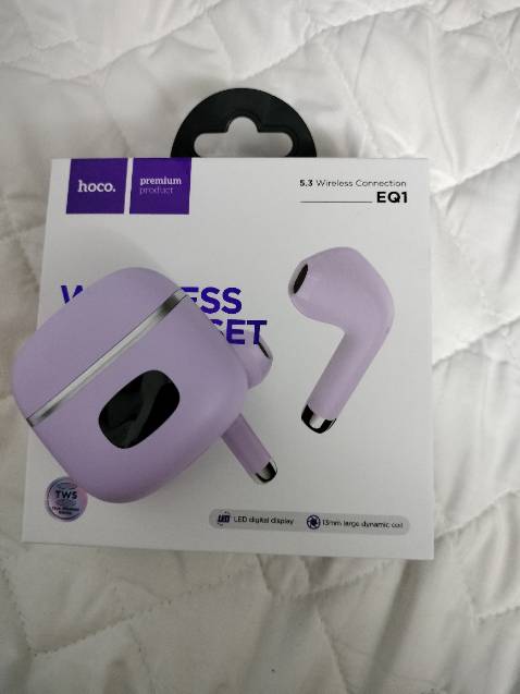 Màu đẹp ạ, hộp to lắm, nghe ok lắm nhaa. Chưa sử dụng trong tgian dài nhưng mình nghĩ pin nó okk ❤, rcm sp nì  🫶 🫶 🫶