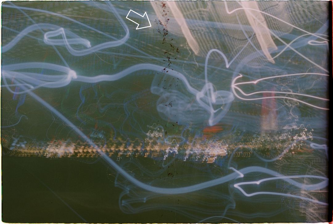 shop đóng gói đẹp, mình chưa chụp nên cũng chưa thể đánh giá chất lượng nhưng mong là sẽ có những bức ảnh ưng ý