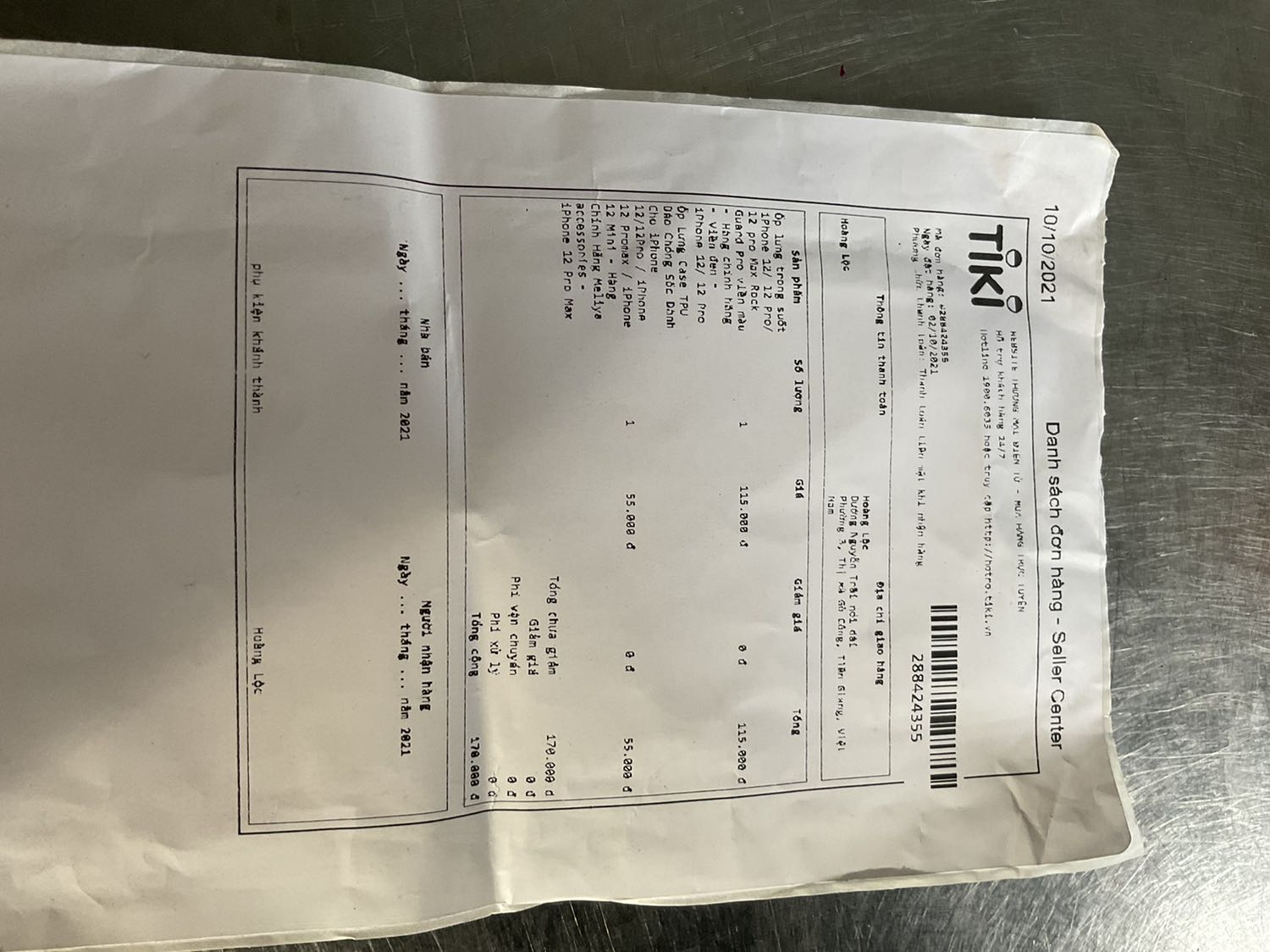 Tôi đặt ốp lưng iphone 12 mà giao hàng gì thế này Tôi đặt ốp lưng iphone 12 mà giao hàng gì thế này