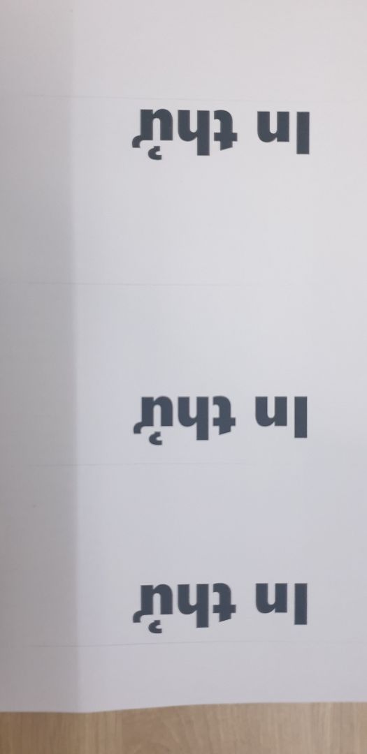 mình đã đổi hộp mực lấy cái mới 1 lần rồi mà tình trạng vẫn như cái ban đầu. bị lằn in ngang giấy cách đều 7cm. Thất vọng, đành chấp nhận. Có lẽ vì mua hàng công ty nhưng giá lại bình dân. mình đã đổi hộp mực lấy cái mới 1 lần rồi mà tình trạng vẫn như cái ban đầu. bị lằn in ngang giấy cách đều 7cm. Thất vọng, đành chấp nhận. Có lẽ vì mua hàng công ty nhưng giá lại bình dân.