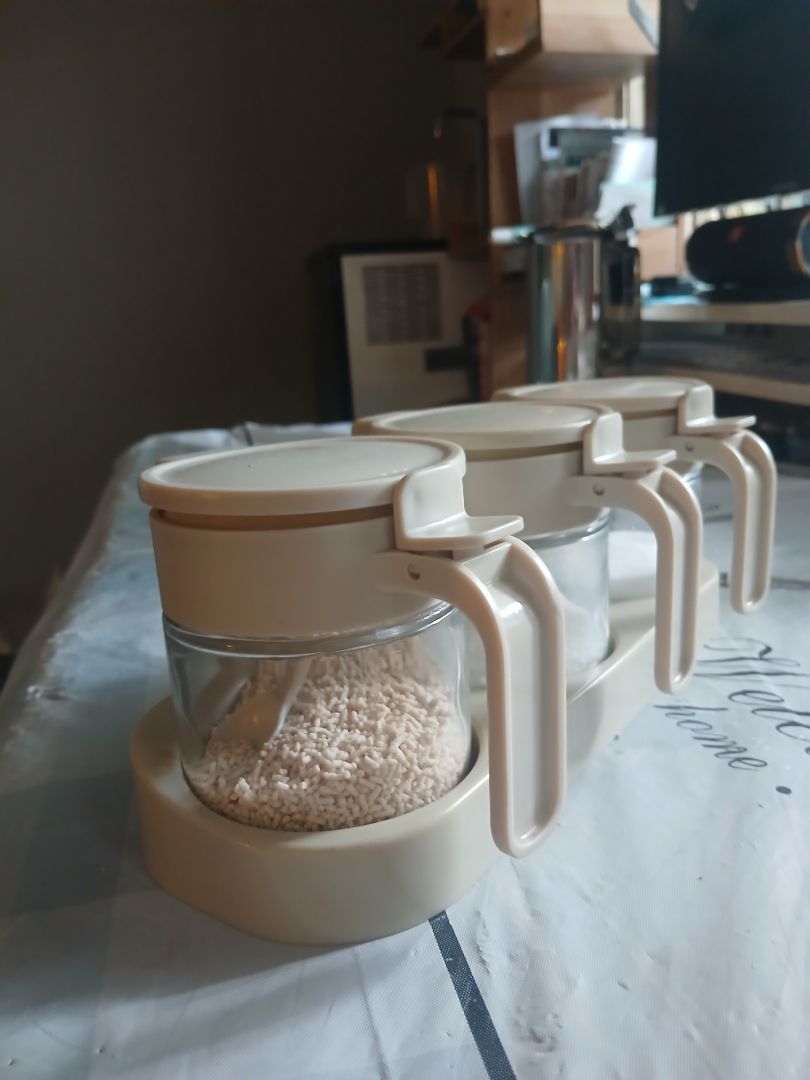 Sản phẩm đúng như mô tả, giao hàng đúng hẹn sản phẩm đẹp3, kích thước vừa phải cho gia đình 3-4 người