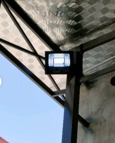 Mình đã nhận hàng sáng nay , đã bật thử ban ngày thấy rất sáng . không biết tối ntn.cho shop 5 sao vì đơn hàng giao nhanh và shop tư vấn nhiệt tình