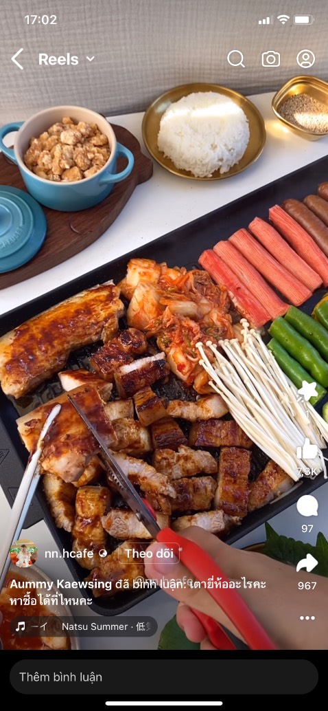 Thoải mái đến nỗi quên luôn đang trong ngày ấy. Lưu ý những lần đầu nên dùng gel để đưa vào cho dễ.