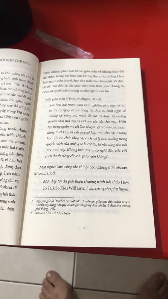 Mua về để áp dụng với anh hai nhà mình và cho ba nó đọc để biết cách nói chuyện với con
