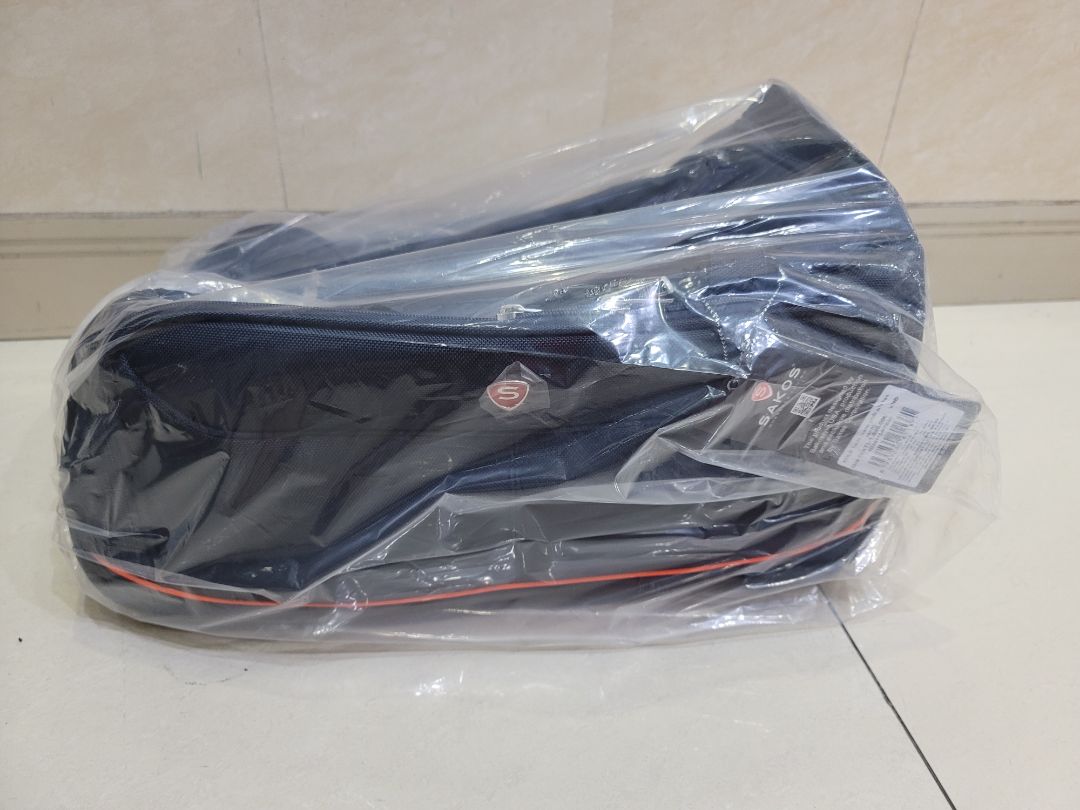 Mình đặt gấp được shop hỗ trợ hết mình. Hàng nhận được rất đẹp, vải dày, cần kéo xịn. Cám ơn shop nhiều nhaaaa ❤