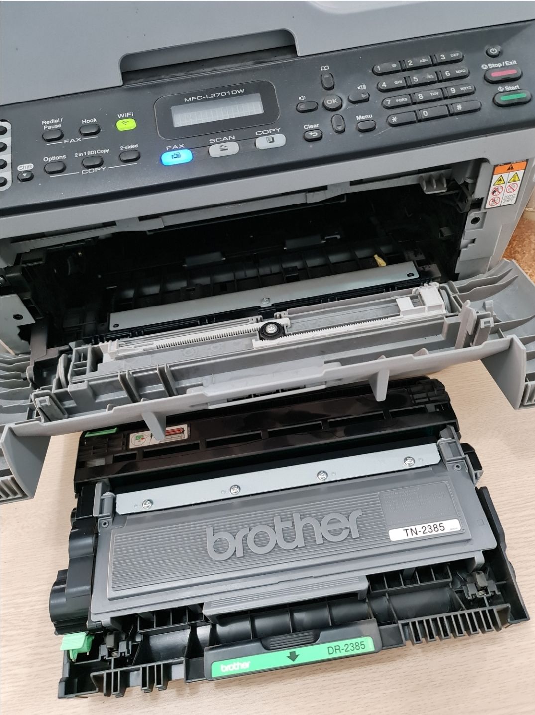 Hàng đúng như mô tả, chính hãng. Chất lượng theo tiêu chuẩn của hãng. Cửa hàng xuất hóa đơn VAT đầy đủ. Bản in chất lượng. Hình chụp mình tận dụng giấy 1 mặt nên in hơi cũ, mong anh chị em thông cảm. Trân trọng !