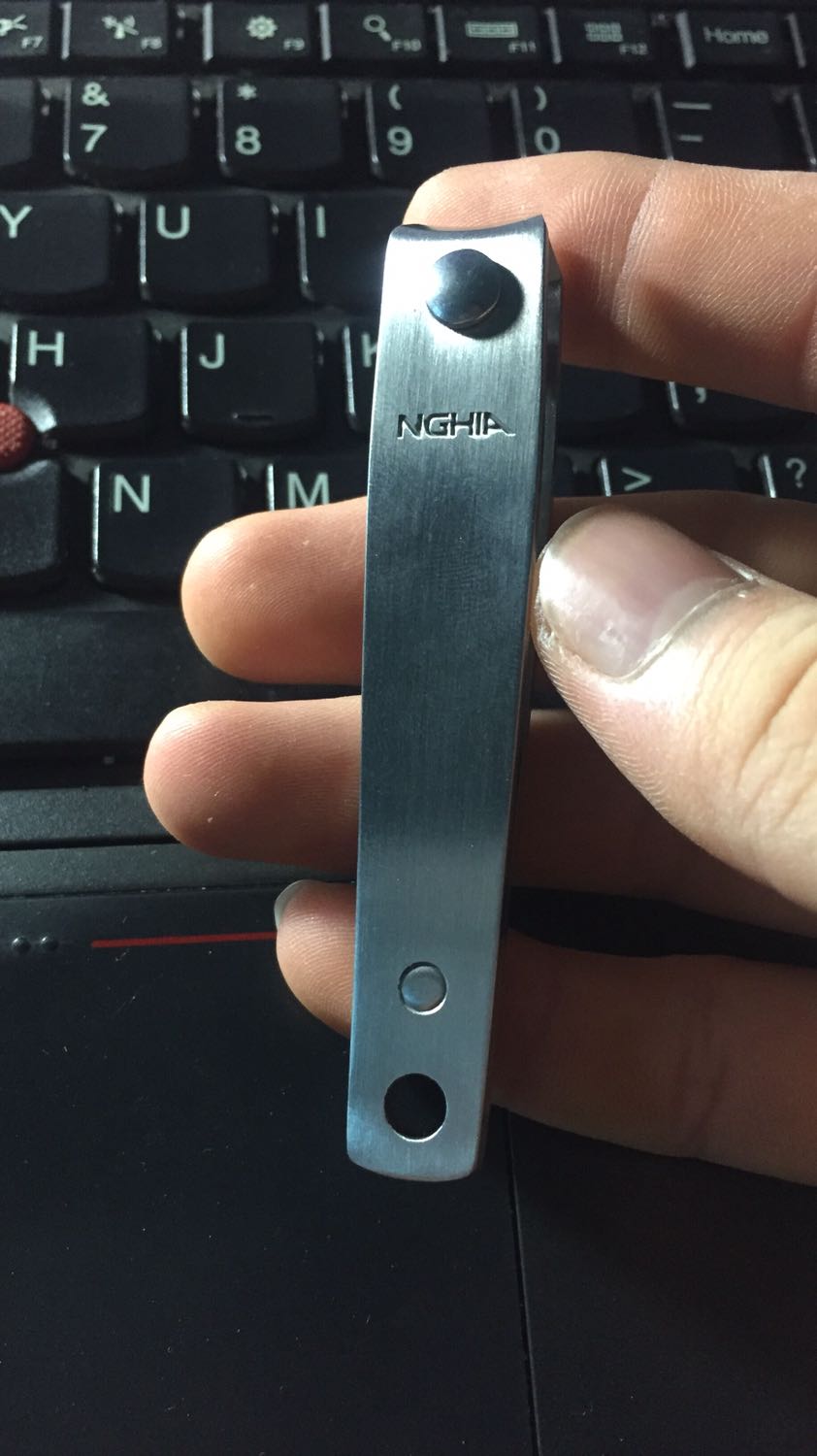 Hàng chất lượng, bấm to, sắc, lúc bấm rất nhẹ xoay cũng dễ dàng xứng đang với giá tiền, lần sau có cơ hội sẽ ủng hộ tiếp