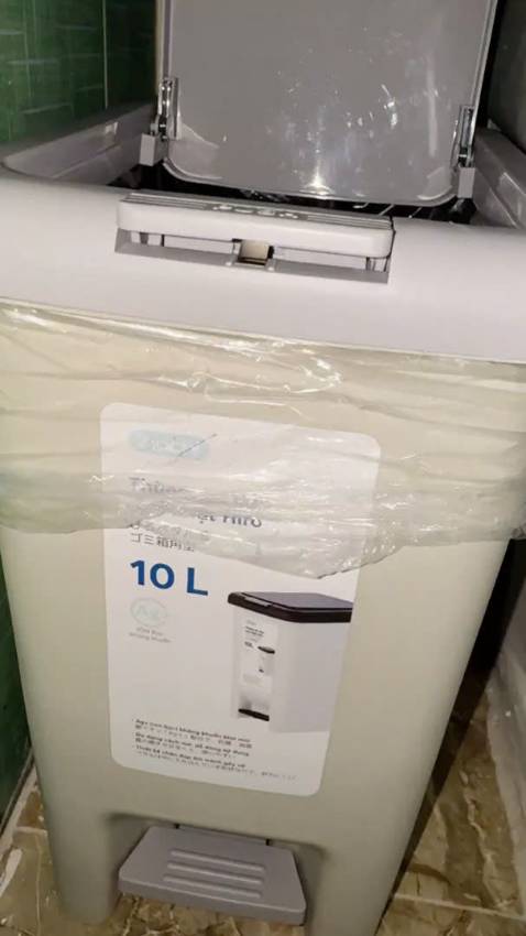 Giao hàng nhanh , đóng gói kĩ , hàng đẹp cứng cáp tốt hơn hàng của duy tân nhiều