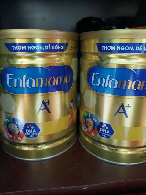 Hàng chuẩn, date còn xa. Hàng không bị móp méo.