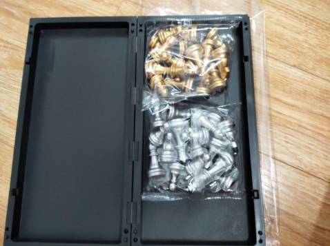 y như quảng cáo, hàng dùng rất tốt, nam châm dính vừa phải, có đệm bên dưới quân cờ đặt xuống rất êm,... mẫu mã đẹp, tinh xảo... giao hàng nhanh. đáng tiền mua. High recommend cho mng nha❤️ y như quảng cáo, hàng dùng rất tốt, nam châm dính vừa phải, có đệm bên dưới quân cờ đặt xuống rất êm,... mẫu mã đẹp, tinh xảo... giao hàng nhanh. đáng tiền mua. High recommend cho mng nha❤️