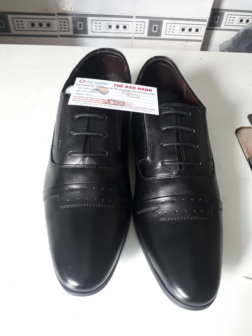 giấy nay rất êm .màu sắc rất đẹp mắt .tôi hài lòng