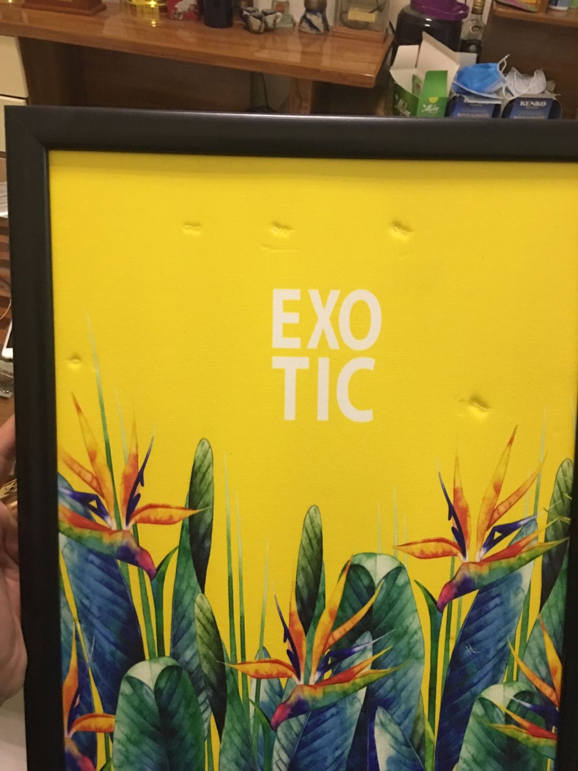 Hàng bị lỗi,khả năng do lỗi đóng hàng,đã gửi đổi sản phẩm mới