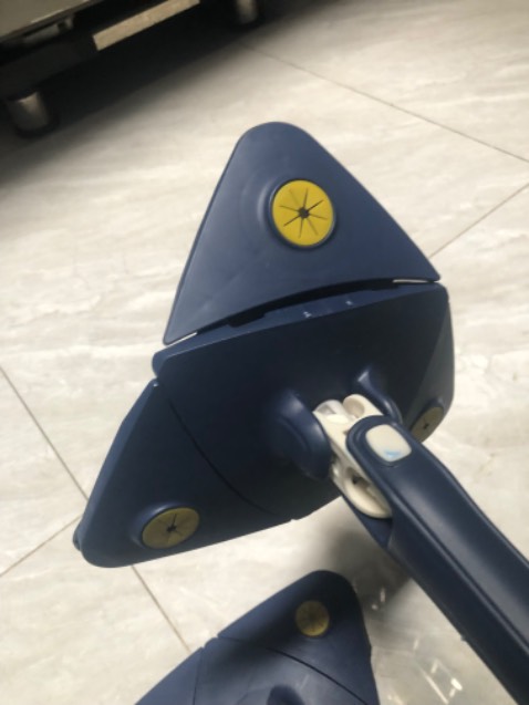 1 cái thì không kéo nên k  được ,1 cái thì kéo được 1 bên , hàng không như quảng cáo????