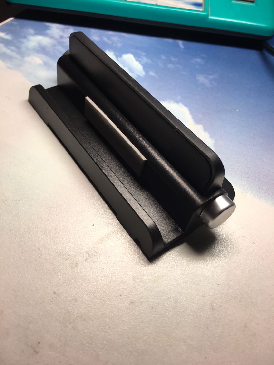 Shop giao sai mẫu. Không giống ảnh.