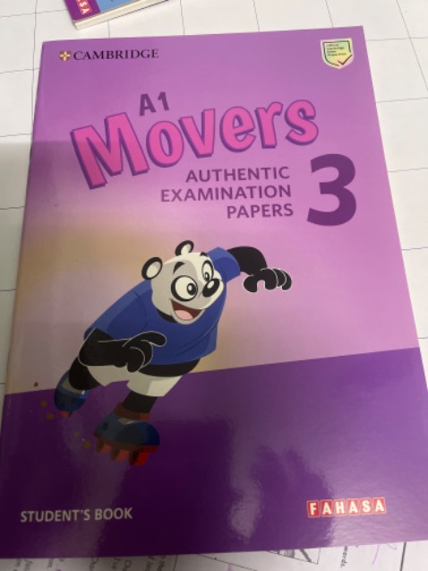 Sách giây tốt , màu đẹp