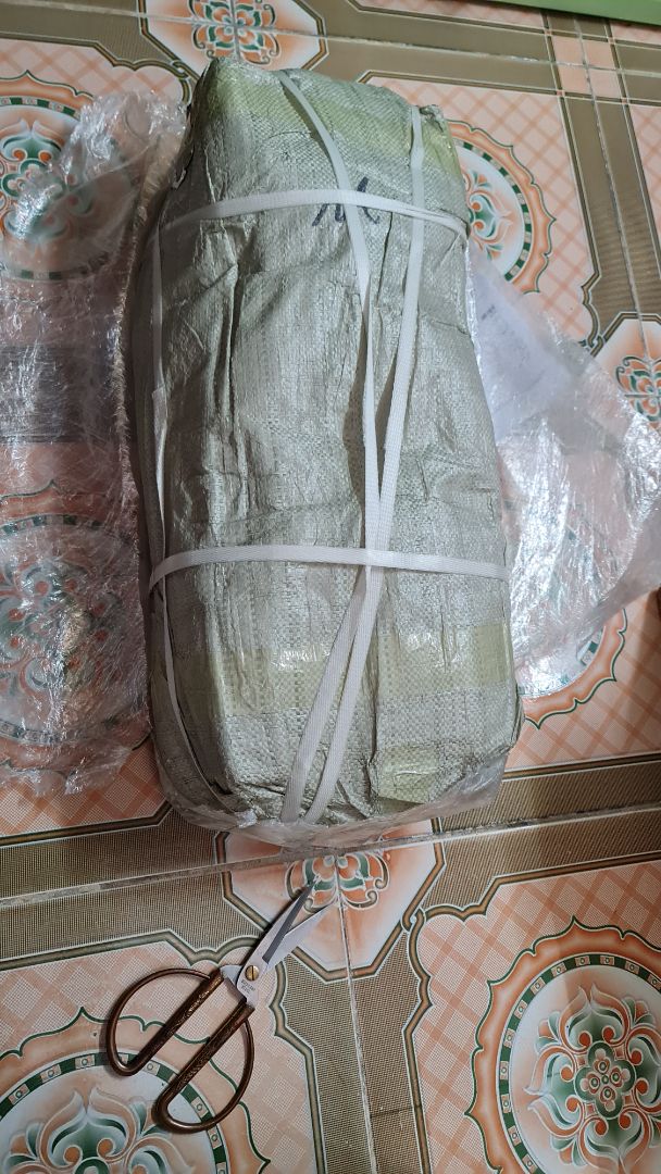 Rất hài lòng. Đóng gói cẩn thận, sản phẩm nhựa dầy, chắc chắn, cây đòn nhựa cầm chắc tay. Nên mua tập luyện ở nhà khá tốt. Hài lòng với chất lượng và dịch vụ. Cảm ơn nhà cung cấp và TiKi 👍