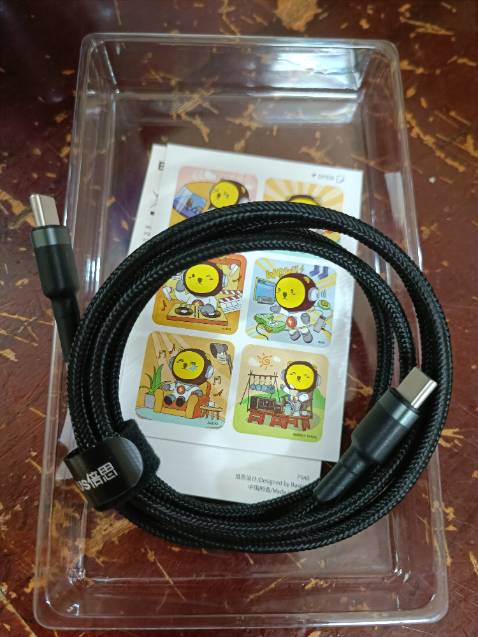 Đầu cắm sạc chắc chắn, khít với thiết bị, giá ổn. Hiệu này mình thường sử dụng, khá bền.