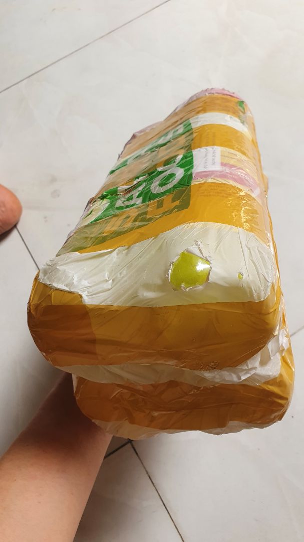 sản phẩm tốt, giao hàng nhanh, nhưng đóng gói quá sơ sài giao đến rách hết bao bì đề nghị lần sau đóng gói cẩn thận hơn