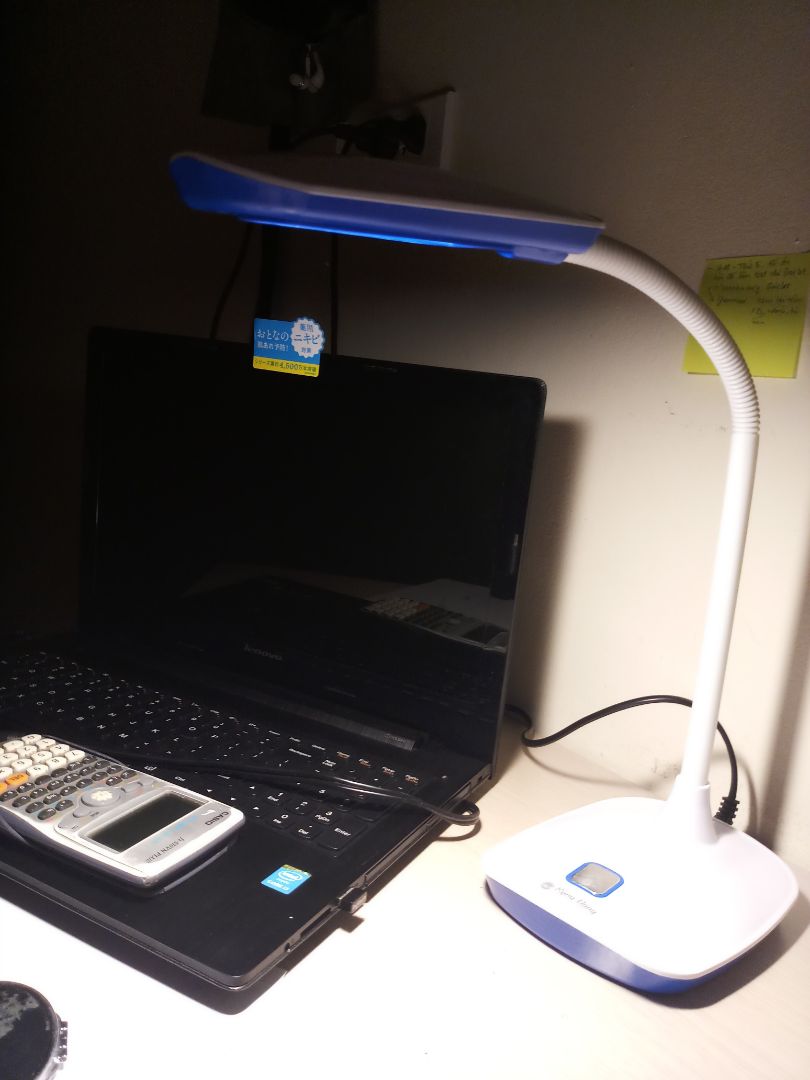 Đèn ổn, bên ngoài hàng đẹp hơn trong hình, giá cả phải chăng, mong là sẽ dùng được lâu dài.
Ship nhanh trước 2 ngày ❤
Mình cảm ơn!