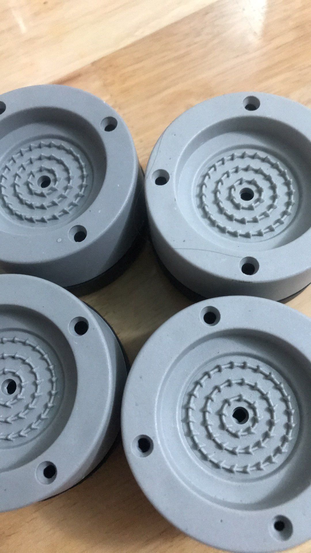 Có hiệu quả thực sự.
Trước máy nhà mình rung như muốn sập nhà.
Từ khi dùng sản phẩm thì chạy êm lắm.
Sản phẩm đáng mua nhé.