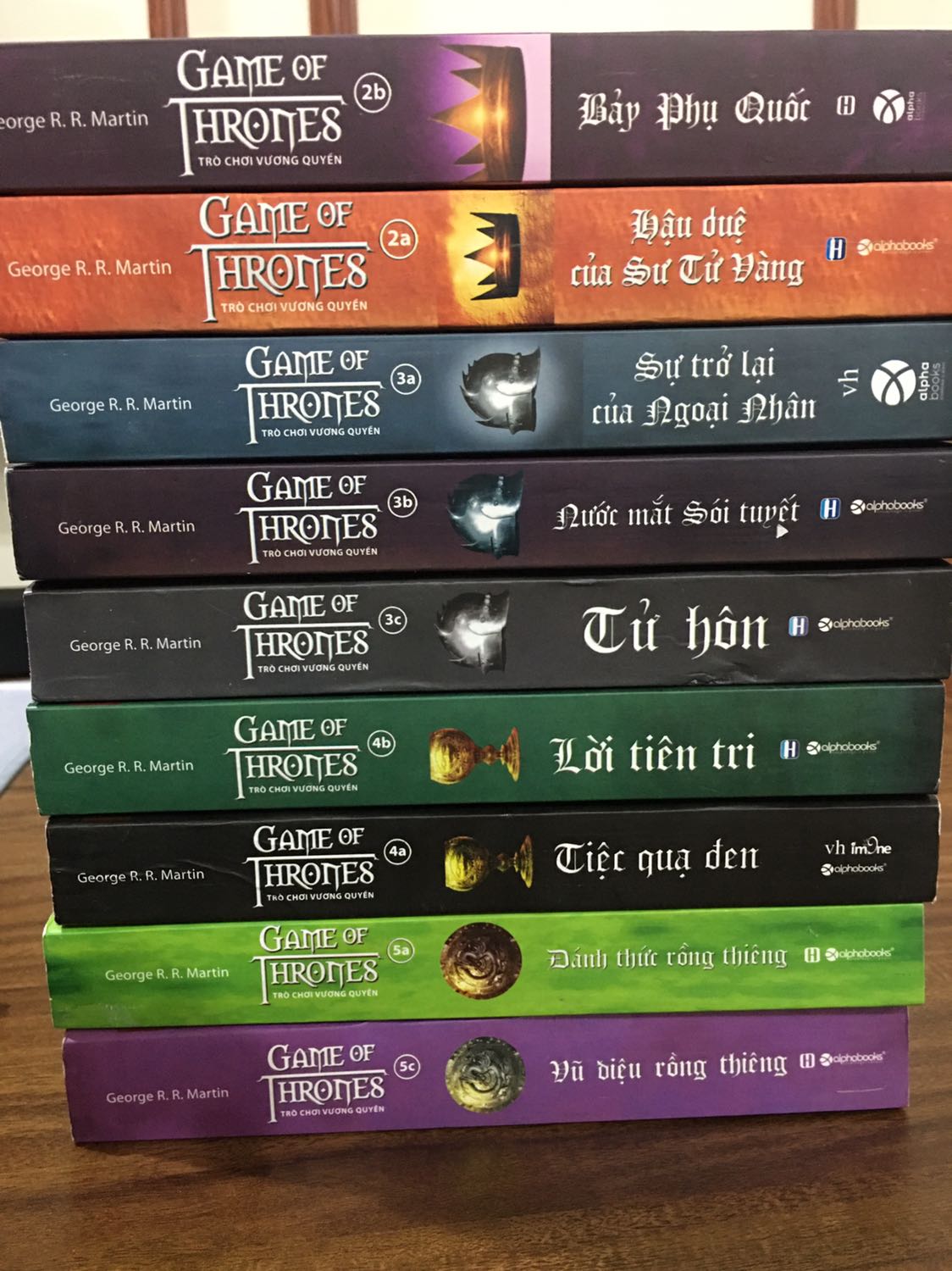 Bản 2b được tái bản lại rất đẹp bổ sung vào bộ sưu tập của mình . Tiki giao nhanh nữa nên rất hài lòng