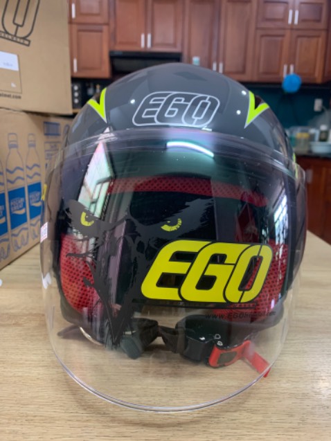 Sản phẩm chắc chắn, đẹp, chất lượng, như hình.
Mũ ôm đầu, không quá nặng đầu và thoải mái khi đội.