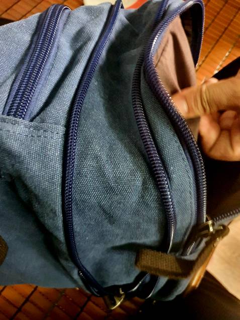 túi đẹp, chắc chắn, y hình, bền ( vì dùng rồi nên biết)