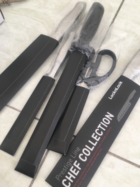 Thiếu dao chặt xương, không biết có dao thêm dao chặt xương không nữa , mua cửa hàng này nhiều rồi lần này thất , vọng nhất , cũng là bài học, buồn