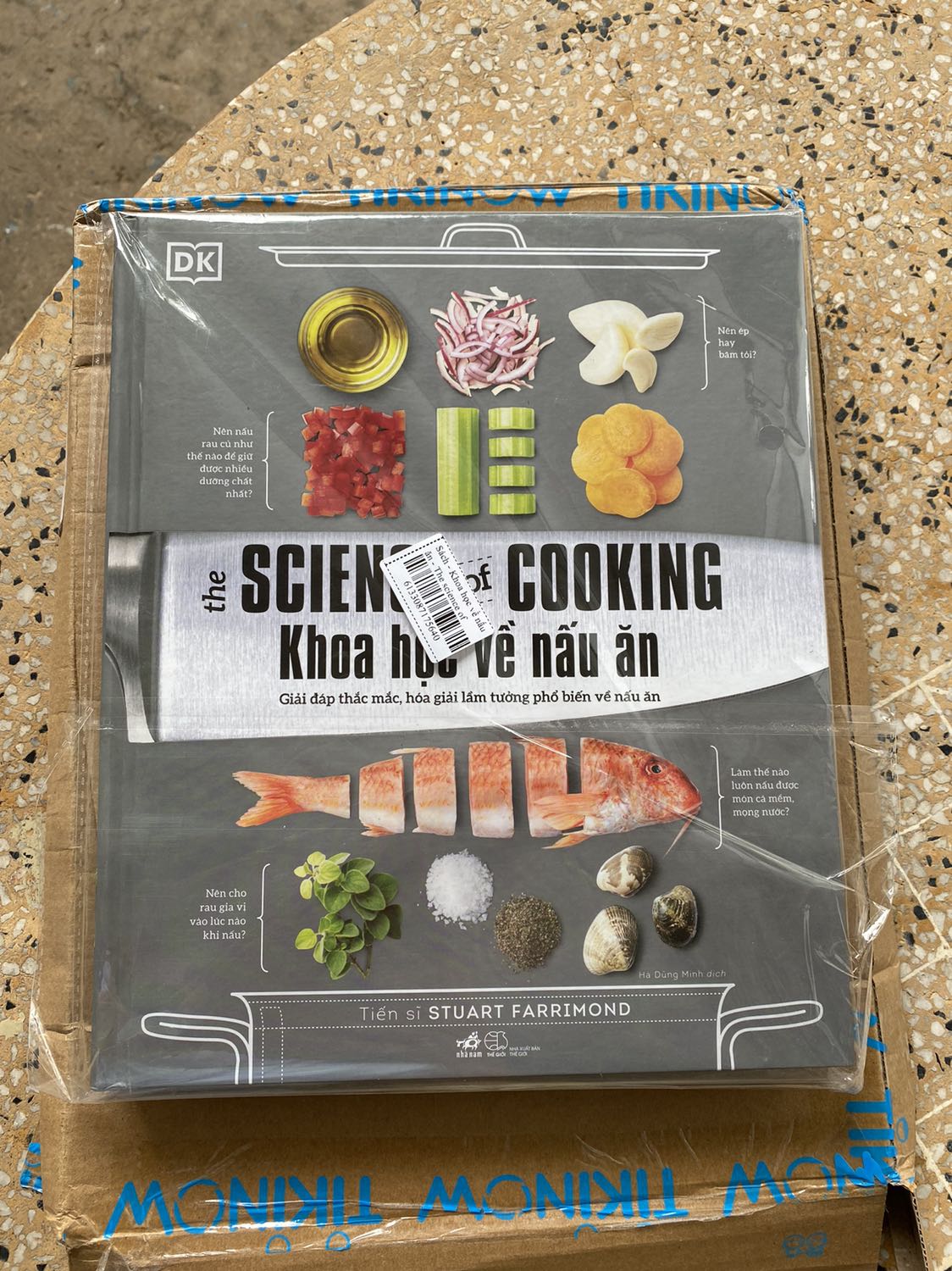 Sách siêu đẹp, đóng gói cẩn thận