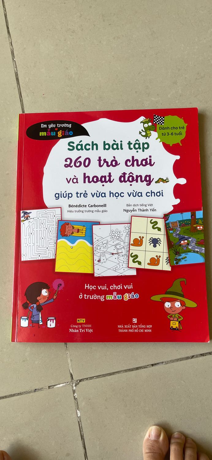 Hài lòng lắm nha. Nhiều trò chơi tư duy bé thích lắm, bé tầm 4t trở lên dễ học hơn. Hy vọng sẽ có nhiều sách hay như thế này nữa cho bé.