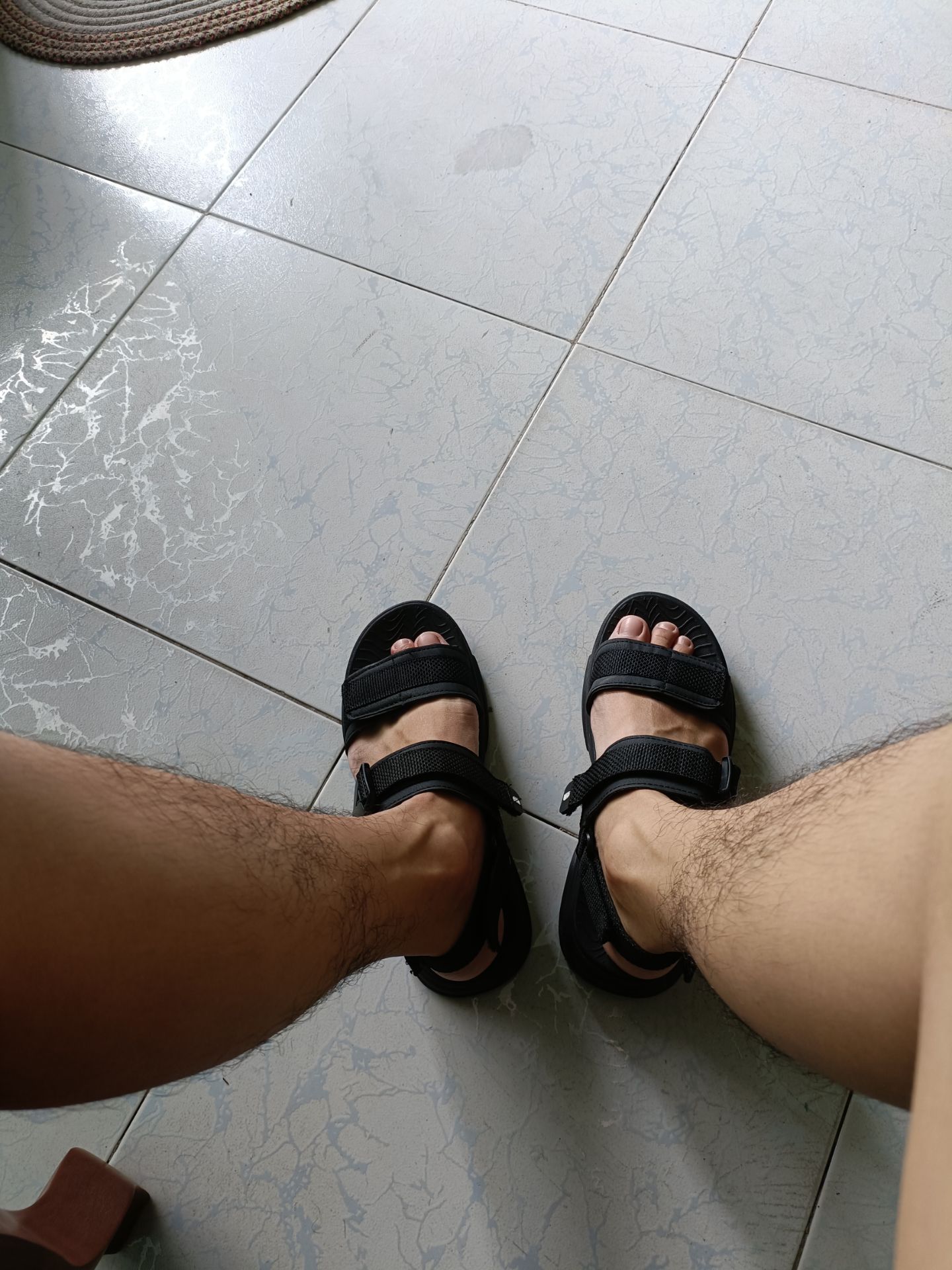 sp đẹp, đi rất thoải mái êm chân, đóng gói sp tốt, lần sau sẽ mua ở shop nữa