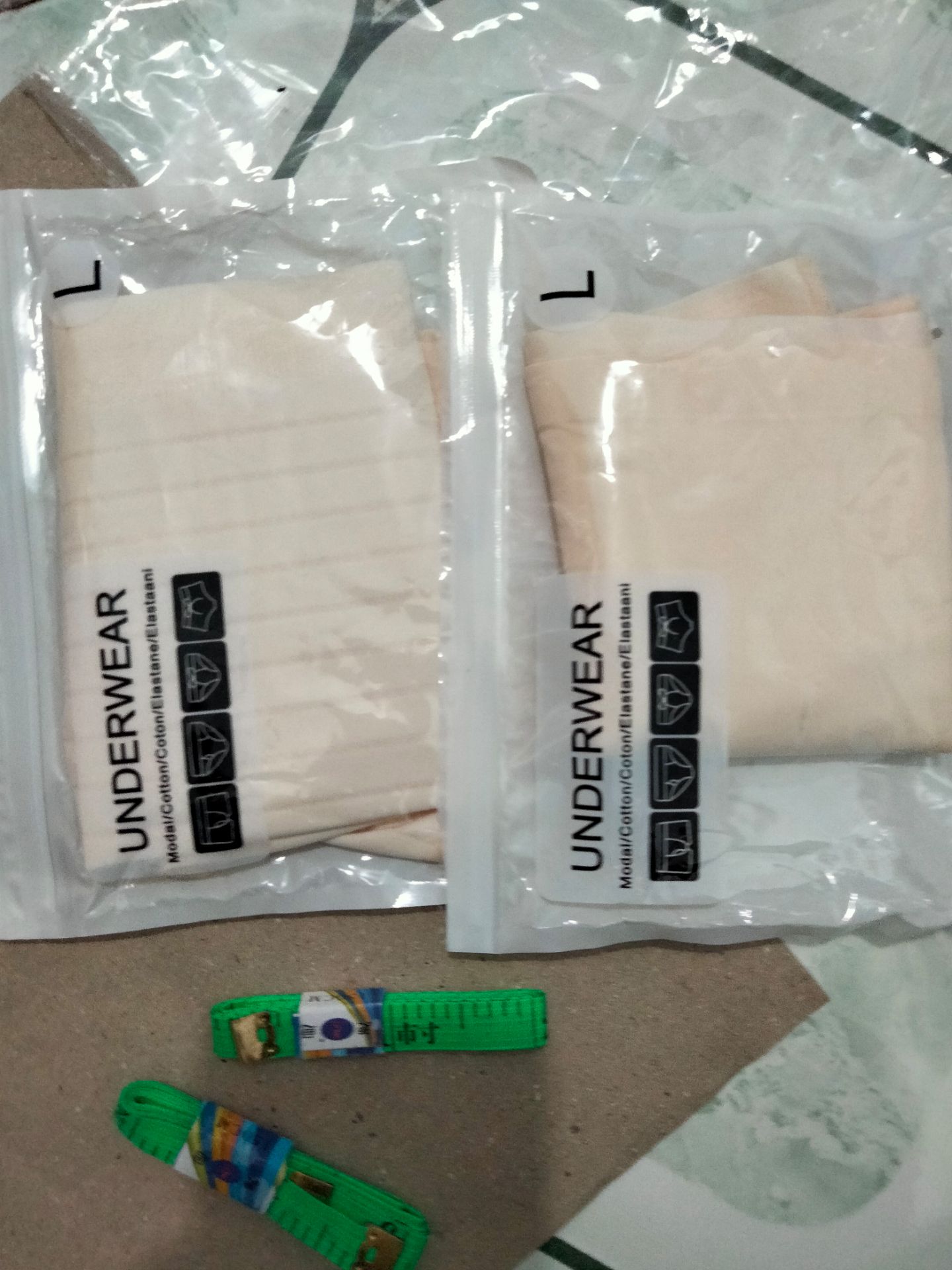 chất liệu nhựa mềm mại thoáng mình rất thích