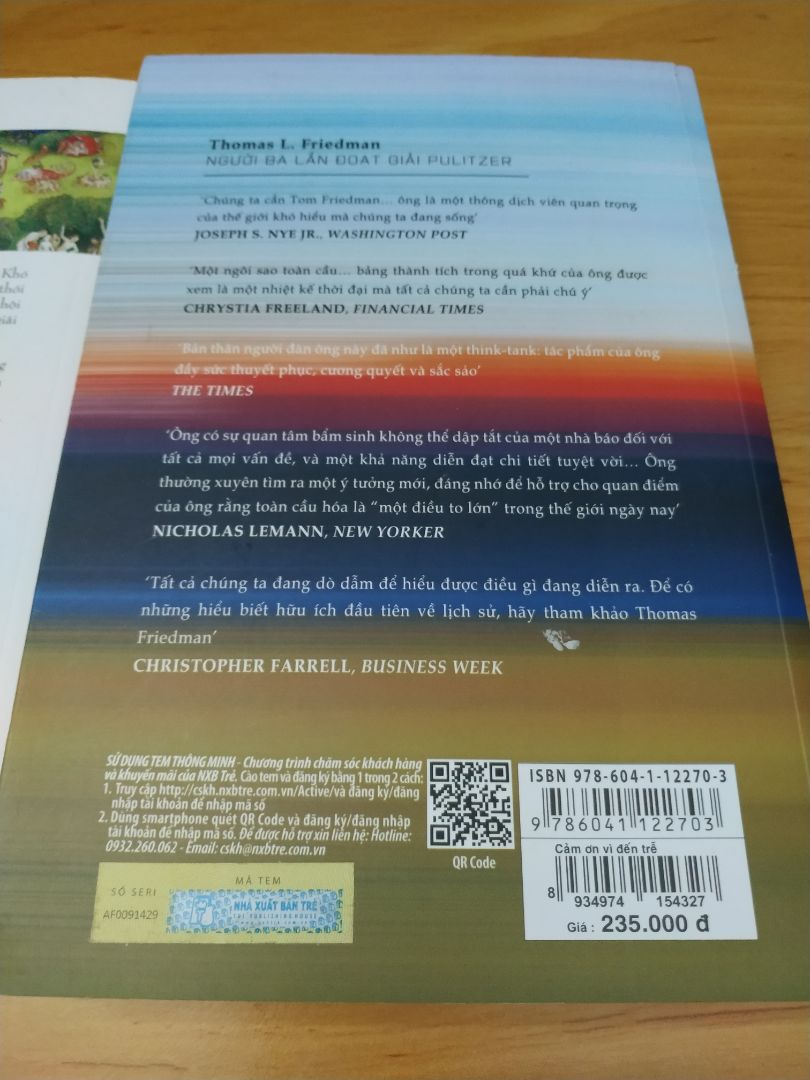 Rất đáng đọc và nên đọc càng sớm càng tốt nếu bạn  muốn hiểu thêm về những gì đã và đang diễn ra trên thế giới. Sách nhẹ, dễ dùng; chất lượng in ấn, dịch thuật tốt.
